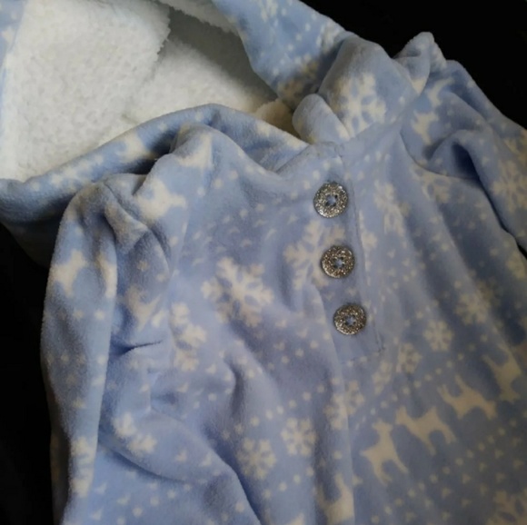 NWT Carter's Winter Wonderland fleece hoodie - Picture 2 of 6